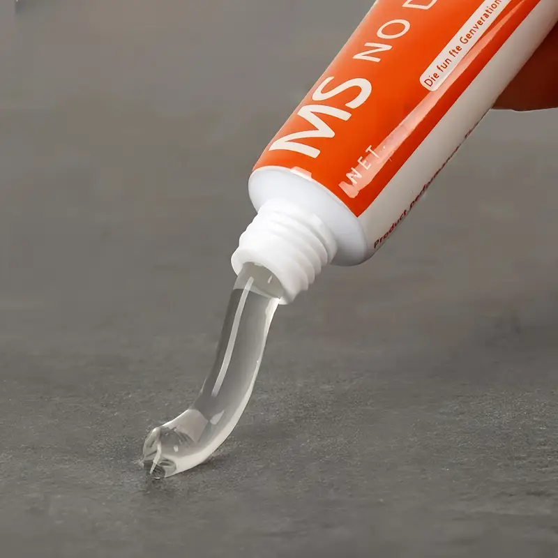 Contact Cement Glue - กาวไร้ตะปูสําหรับงานหนักแบบใส (พร้อมแผ่นยึด) – การใช้งานที่มีความแม่นยําของท่อขนาดเล็ก, การยึดโลหะที่มีความแข็งแรงสูง, Ba